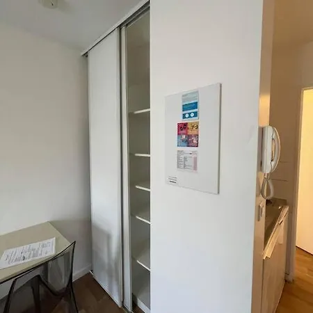 아파트 Paris Saint-denis Studio *